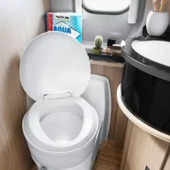 Thetford C223CS Caravan & Motorhome Cassette Toilet 7 Thetford C223CS Caravan & Motorhome Cassette Toilet -Kitchen & Bathroom Equipment Shop C223cs 2 03196.1574098297