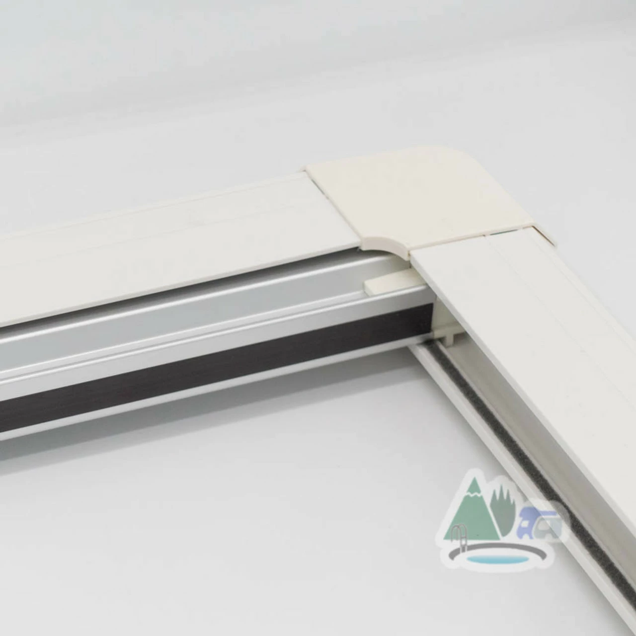 Adventurer Campervan Top Hinge Window With Blind And Fly Screen - Flush Acrylic Glass 6 Adventurer Campervan Top Hinge Window With Blind And Fly Screen - Flush Acrylic Glass - Image 4