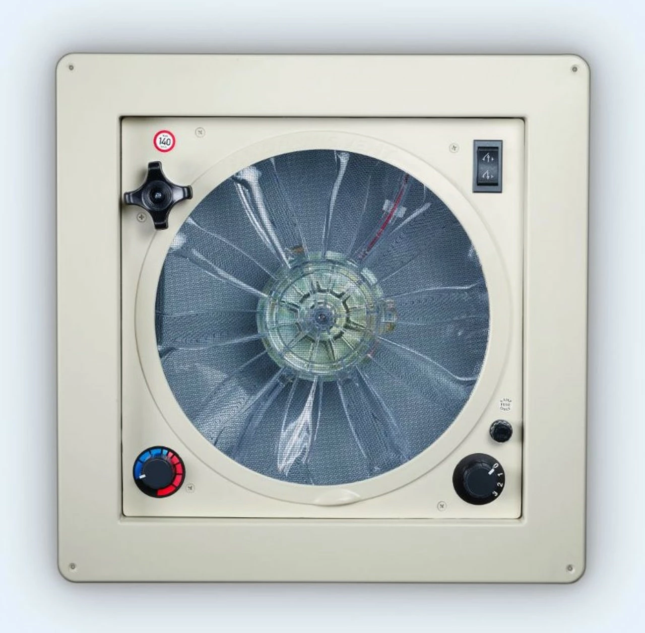 The Dometic FanTastic Roof Vent 2250 5 The Dometic FanTastic Roof Vent 2250 - Image 3